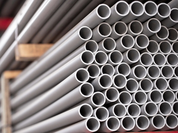 Application of stearic acid coated calcium carbonate powder in the plastics industry