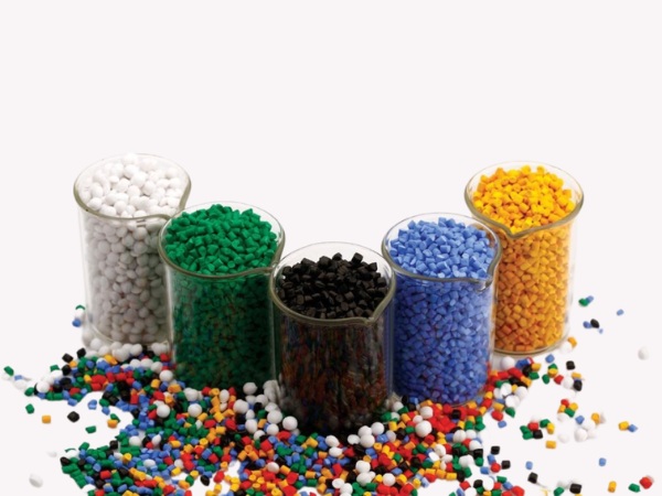 Controlling oil bleeding in PVC with plastic additive solutions