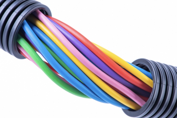 Nhựa PVC được ứng dụng trong ngành điện - điện tử