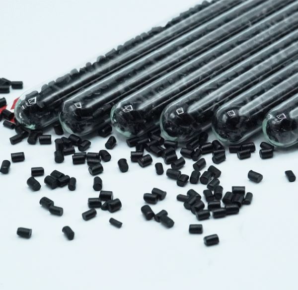 Một số yếu tố ảnh hưởng đến việc chọn nhựa cách điện